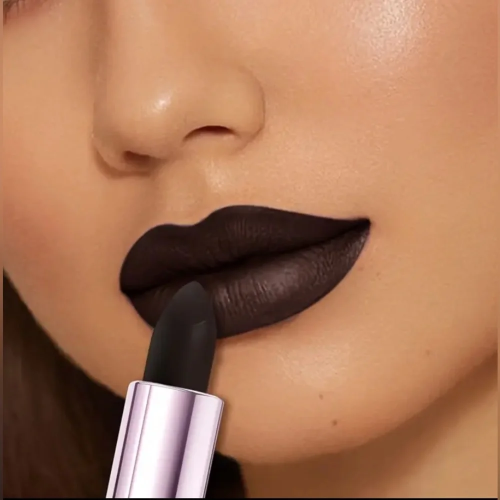 ‼️‼️Clearance-HUASURV Black Lipstick